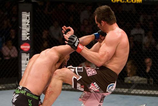 [포토]UFC93, 데니스 강! 선배들에게 한수 배워봐